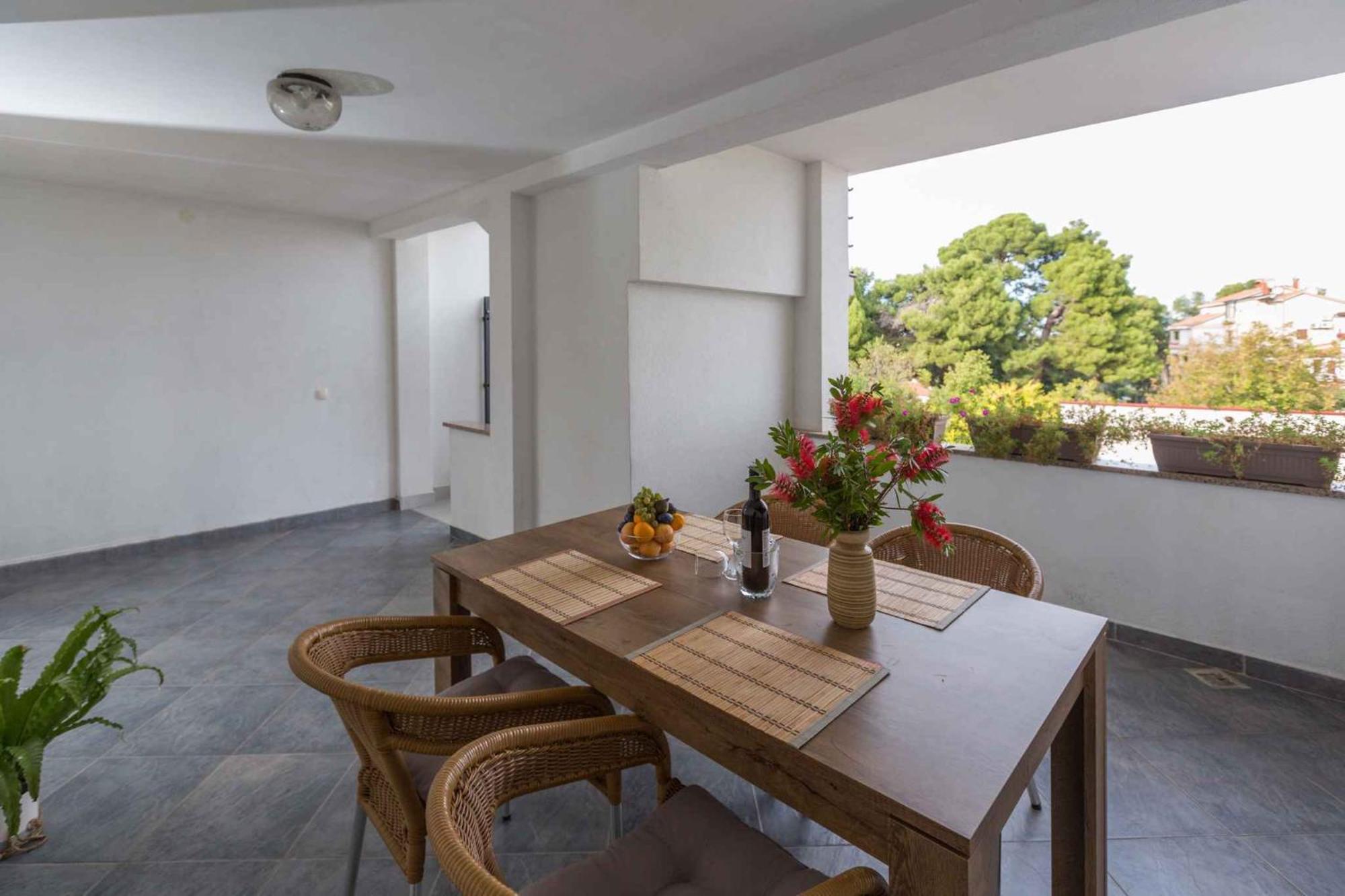 Apartment In Porec/istrien 35369